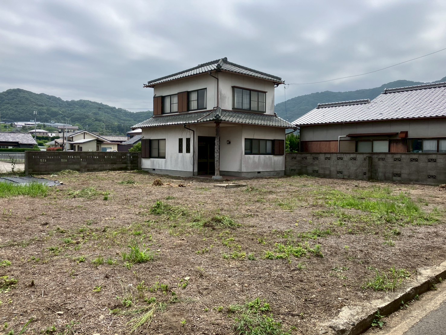 【売買】 さぬき市津田町鶴羽 中古住宅 3,000,000円